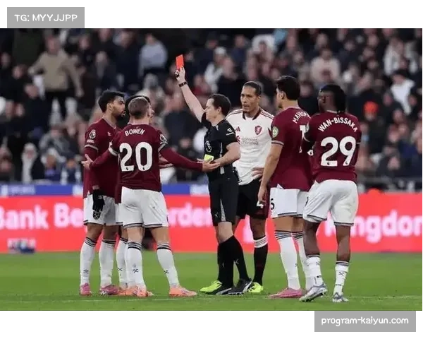 西汉姆联新援伤缺影响进攻 保级前景蒙上阴影