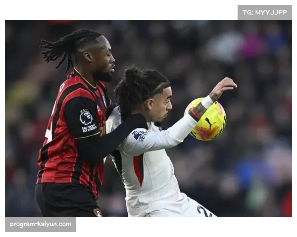 塞梅尼奥进攻贡献与防守回追 曼城边路攻防平衡性获新援补充